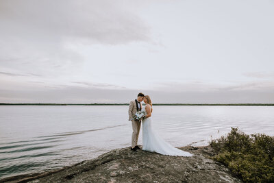 Wedding photos Whiteshell, Manitoba, wedding photographer, provincial park