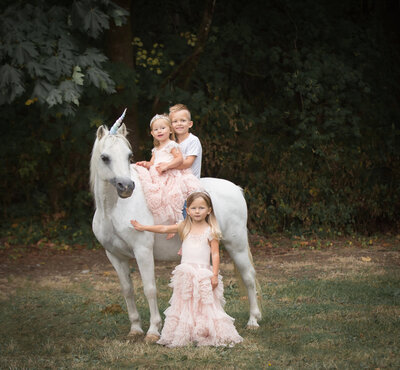 Children Photography with unicorn in Seattle