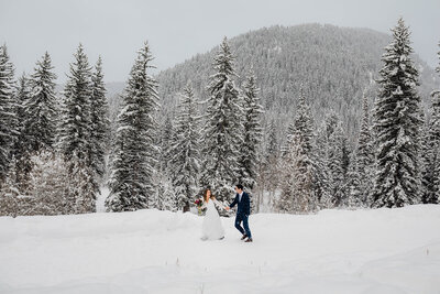 Snowy elopement in Salt Lake City