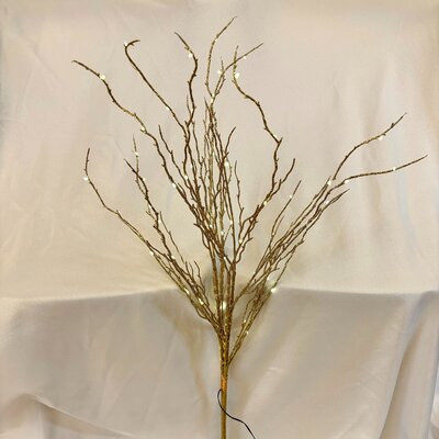 decor table golden light branches at barnwood events in madison, winconsin.