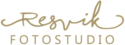 Resvik Foto logo