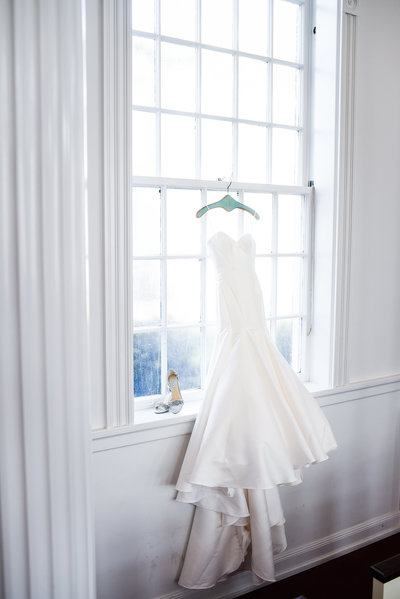 Bridal Gown at First Presbyterian Biloxi MS Wedding