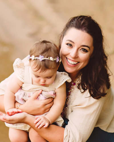 portrait of mother and daughter, charlotte photographer Jamie Lucido