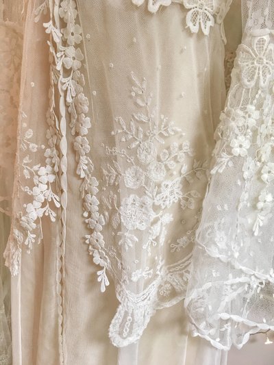 Chatterton_boho_lace_silk_wedding_dress_JoanneFlemingDesign (11)