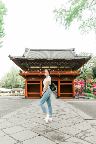 Karlie Colleen Photography - travel Blogger Tokyo Japan Cherry Blossoms temple (1 of 1)