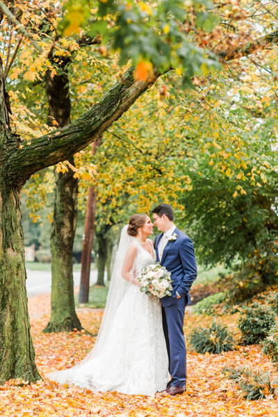 beautiful fall wedding day