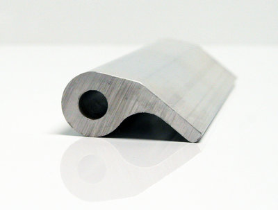 AE 026