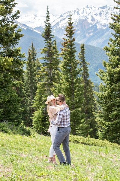 Surprise proposal in the mountains