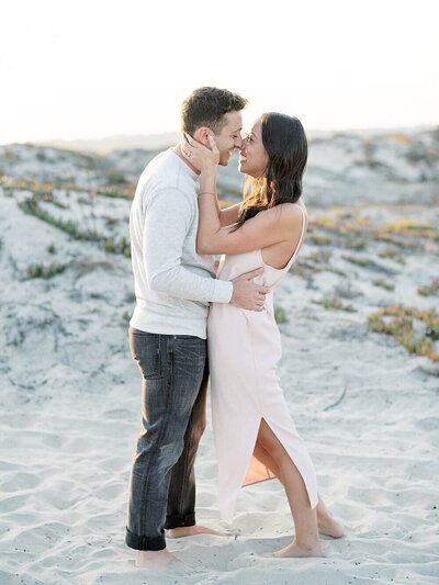 coronado-beach-engagement-session-jacqueline-benet_0019