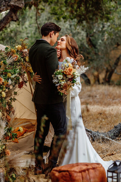 glamping couples elope in california