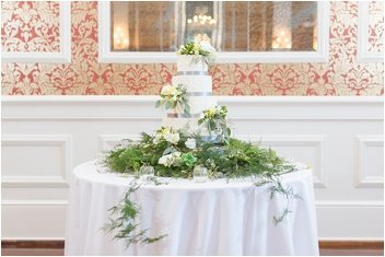 wedding cake at the poinsett club reception