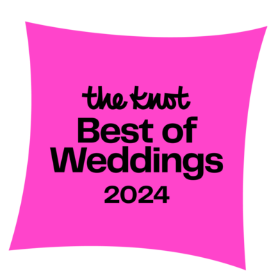 The Knot Best of Weddings 2024 Pick pink badge.