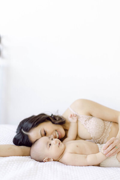 minimalist in-studio motherhood  and newborn photography
