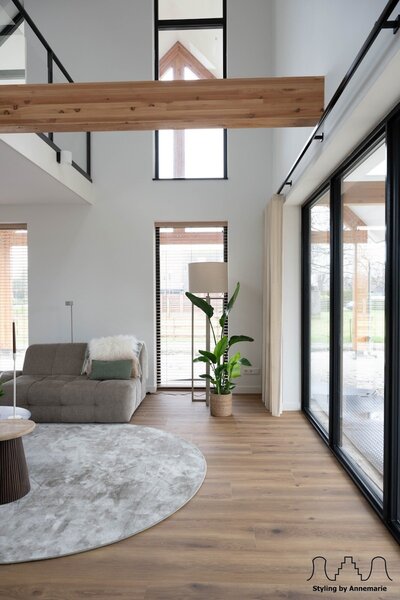 Eetkamer ingericht door Styling by Annemarie