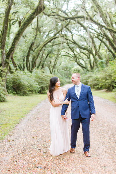 Renee Lorio Photography South Louisiana Wedding Engagement Light Airy Portrait Photographer Photos Southern Clean Colorful15-001