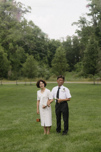 father-and-mother-of-the-bride-in-Northern-Michigan