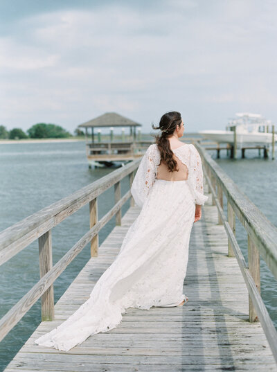 Emily March Photography Wilmington, North Carolina and Destination Wedding Engagement Photographer Heirloom Photography for Memorable Gatherings Light Airy Sentimental Imagery Images Weddings WeinsWedding_0338
