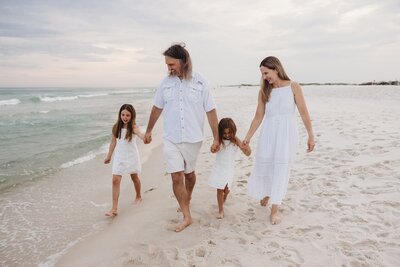 Jennifer Beal Photography is a Pensacola Photographer specializing in beach portraits from Perdido Key to Navarre Beach.