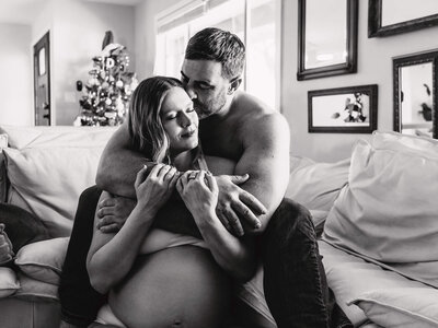intimate-maternity-session-las-vegas