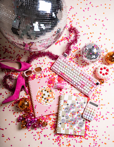pink-party-flatlay-for-brand-session