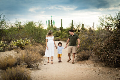 Sabino Canyon family photographer in Tucson, Arizona