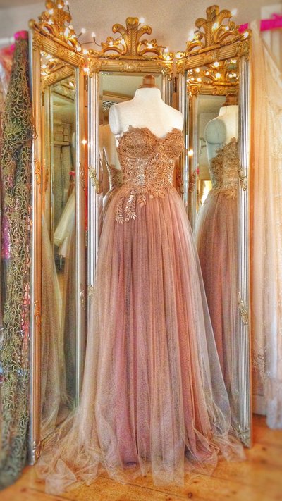 Tadema_gold_metallic_lace_silk_tulle_ballgown_wedding_dress_joanneFlemingDesign