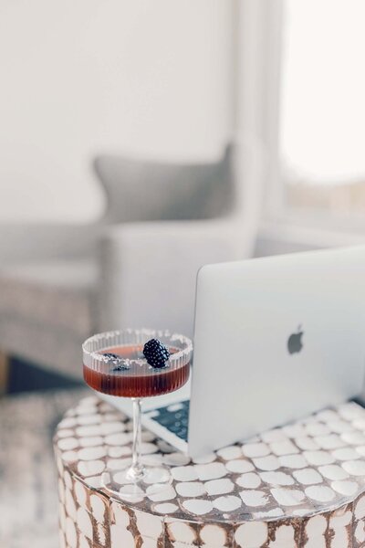 5-Ingredients_Intoxicating-Website