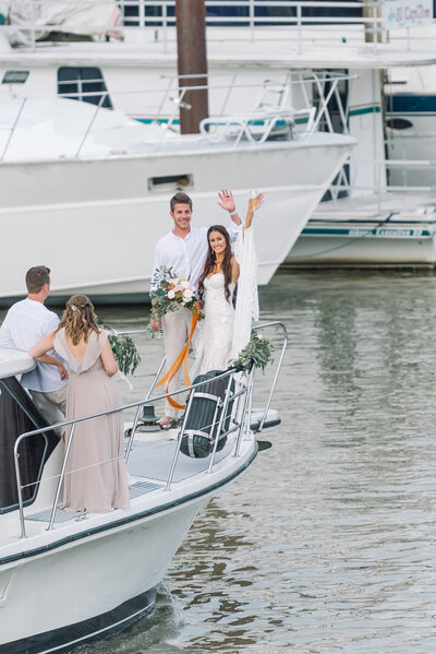 Louisville Yacht Club Wedding-17