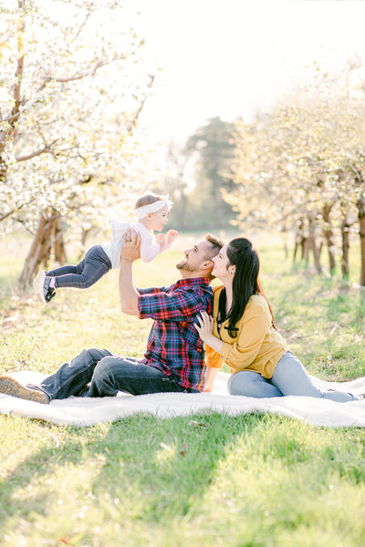 Leidy and Josh Photography | Orchard Family Session-2