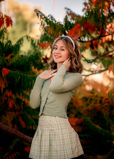 A highschool senior girl photo at Hudson Gardens, lone tree, colorado