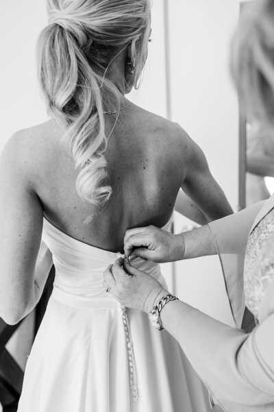 VanDykBridalPrep-89