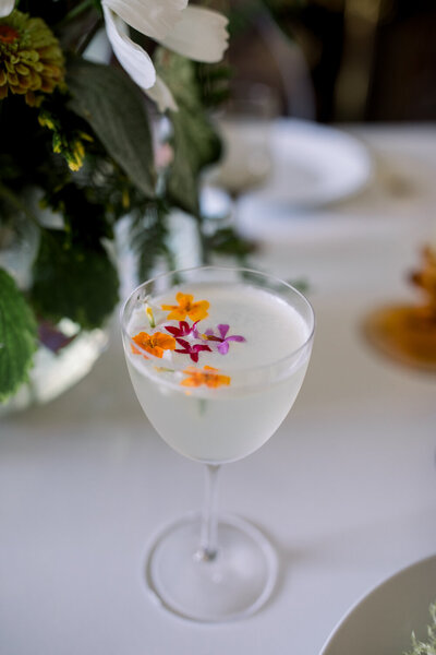 Modern wedding food and drinks in Chicago