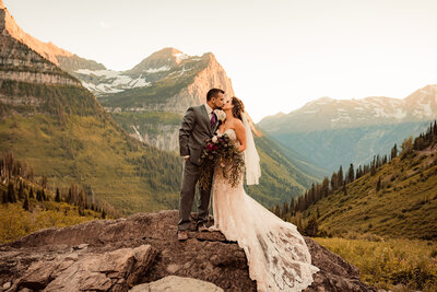 Glacier National Park elopement, elopement wedding dress, travel elopement, adventure elopement