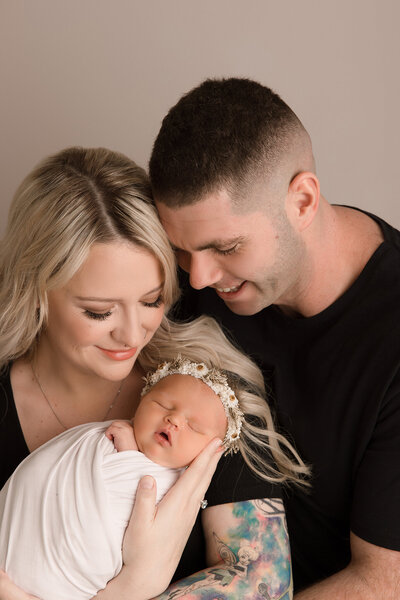 Preserve the sweetness of your newborn's first moments with our expert newborn photography. Our skilled photographers blend artistry and professionalism to create timeless images capturing the innocence and joy of your newest family member.