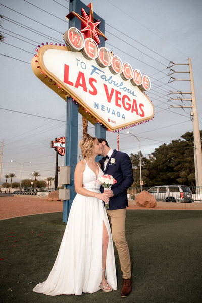 Mariage au panneau de Las Vegas