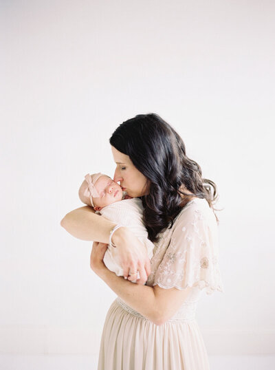 free guide high end baby items written by Milwaukee Photographer Talia Laird Photography