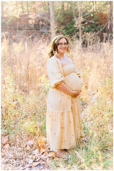 Beautiful mama to be taken by a Pittsburgh, PA Maternity Photographer