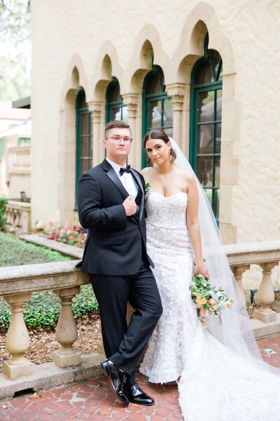 Photo of Wedding couple at Epping Forest Yacht Club in Jacksonville, Florida by Florida Wedding photographerAngelika Krug Photo & Film