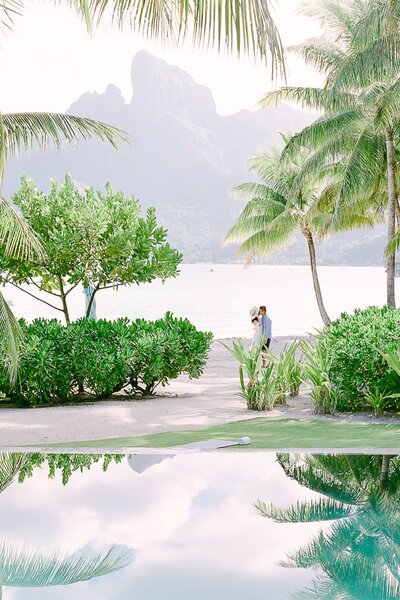 Four Seasons Honeymoon Bora Bora  Couple in the landscape