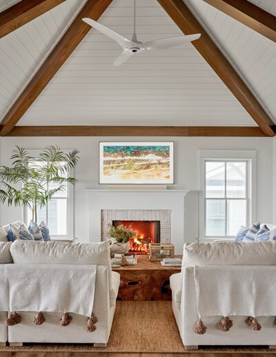 high-end-coastal-living-room-by-stephanie-kraus-designs