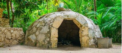 Experience a Temazcal ceremony in Puerto Escondido—an ancient Mesoamerican sweat lodge ritual that blends physical detox, emotional release, and spiritual healing through heat, steam, and sacred tradition with EnForma.
