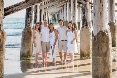 Family Photos taken at Newport Beach Pier