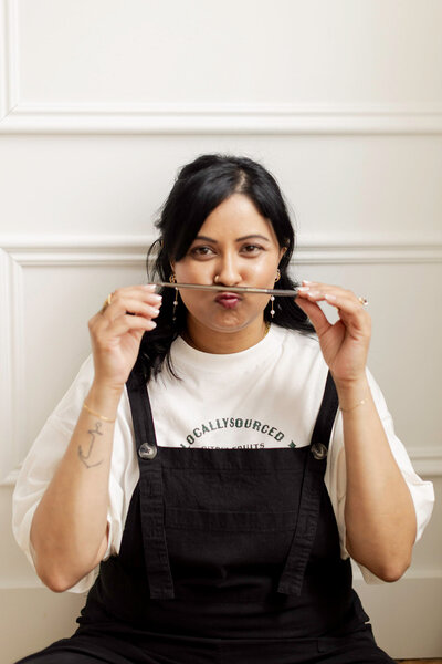 Brand & Marketing Creator, Calligrapher, Muralist & Engraver