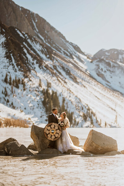 A couple getting married on a frozen lake in Mammoth California