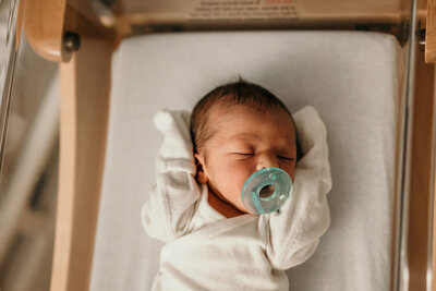 Colombus-Ohio-Birth-Photographer-Newborn