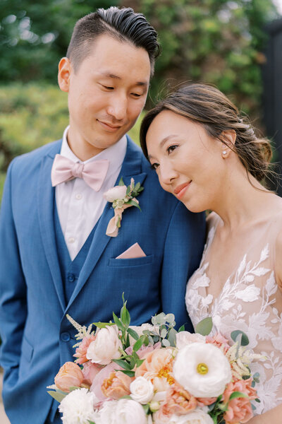 bride-groom-pink-flowers