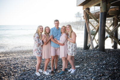 Orange County Photographers Family Maternity Newborn wedding san clemente pier