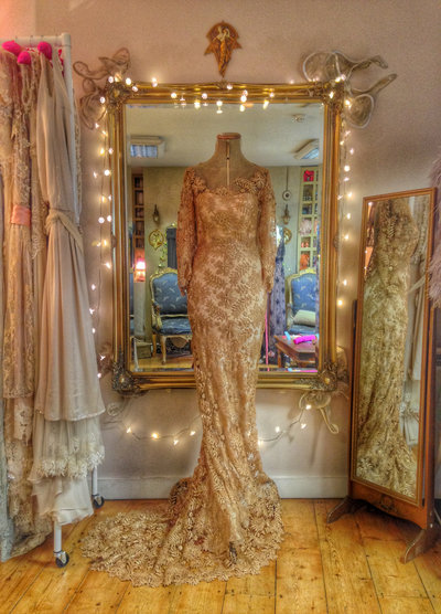 Orlagh_gilded_lace_wedding_dress_JoanneFlemingDesign
