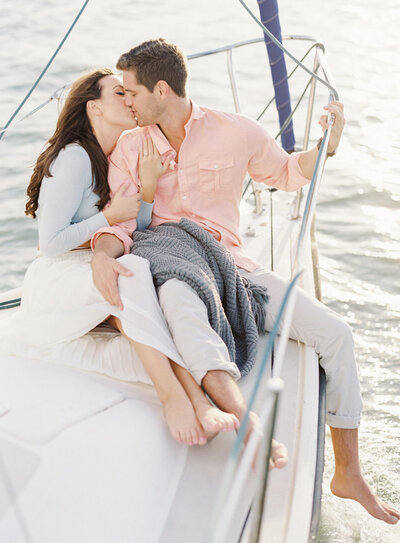 kayla_jon_vizcaya_sailboat_engagement_melanie_gabrielle_photography_57