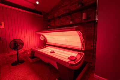 Red Light Therapy at Elite Therapeutic Massage & Tanning
